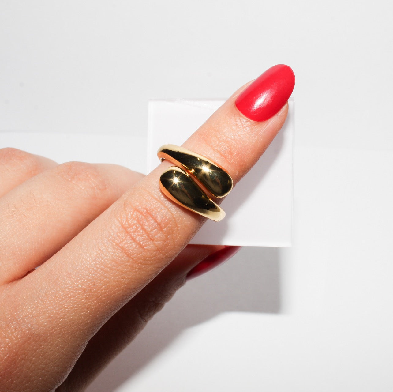 Chunky gold ring